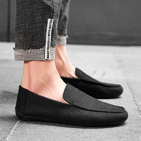 Stílusos letisztult férfi mokaszin három színben