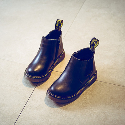 Modern gyerekcsizma lányoknak sima modell két színben