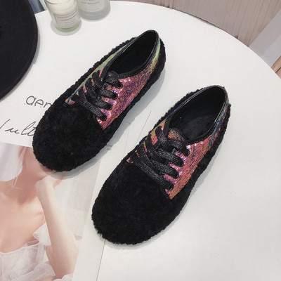 Κομψά γυναικεία μοκασίνια με δεσμούς σε τρία χρώματα