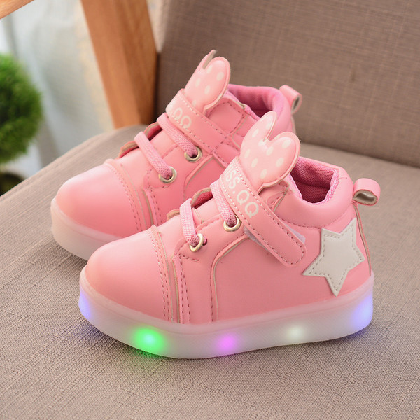 Μοντέρνα παιδικά φωτισμένα αθλητικά παπούτσια με 3D διακόσμηση σε διάφορα χρώματα