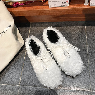 Γυναικεία μοκασίνια  σε τρία χρώματα με κορδόνια