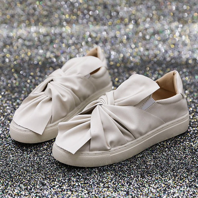 Γυναικεία μοκασίνια σε τρία χρώματα