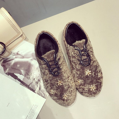 Γυναικεία μοκασίνια με κορδόνια σε μαύρο και καφέ χρώμα