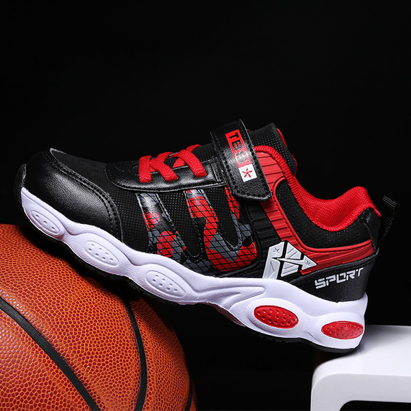 Alkalmi gyerek tornacipő fiúknak három színben