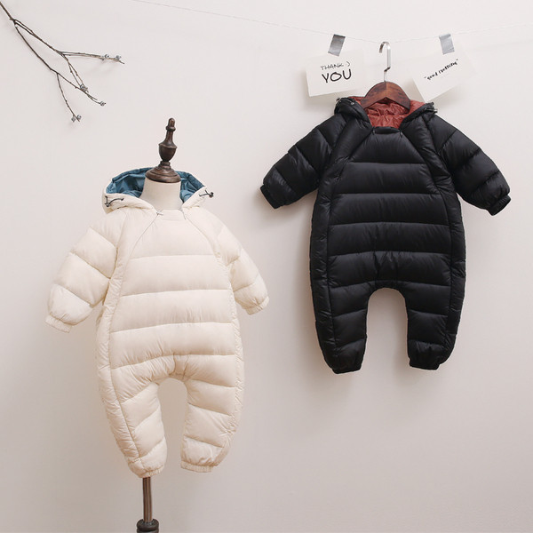 Baba overall lányoknak és fiúknak kapucnival