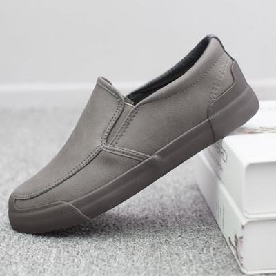 Ανδρικά μοκασίνια σε διάφορα χρώματα