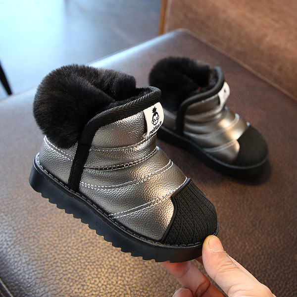 Детски зимни боти с пух в три цвята подходящи за момчета и момичета
