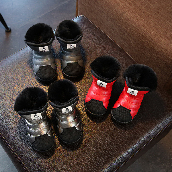 Детски зимни боти с пух в три цвята подходящи за момчета и момичета