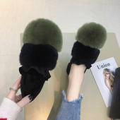 Női mokaszin pehelyvel, három színben