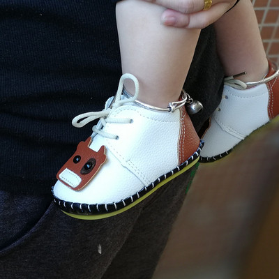 Кожени бебешки обувки с 3D елемент