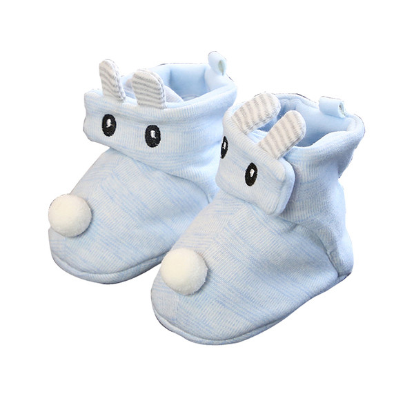 Бебешки меки обувки с бродерия и 3D елемент