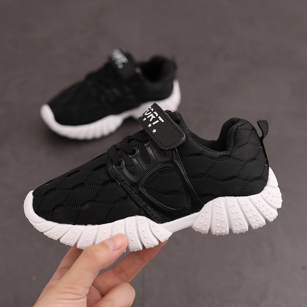 Καθημερινά παιδικά παπούτσια για αγόρια σε μπλε και μαύρο χρώμα