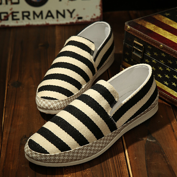 Καθημερινά ριγέ ανδρικά μοκασίνια σε τρία χρώματα