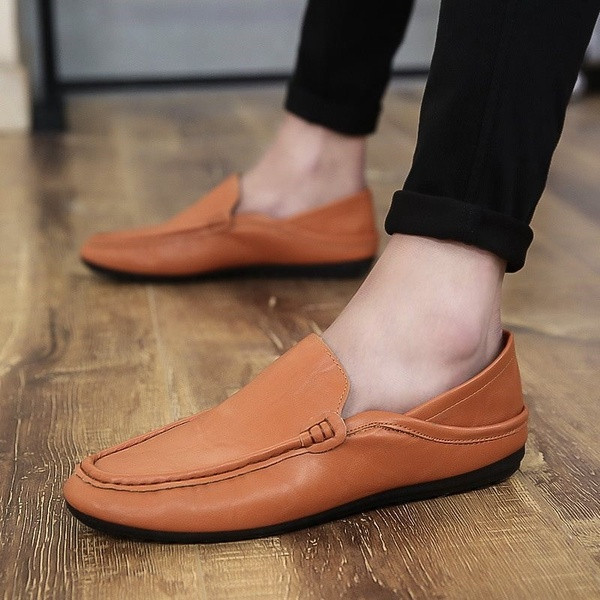 Ανδρικά μοκασίνια σε διάφορα χρώματα