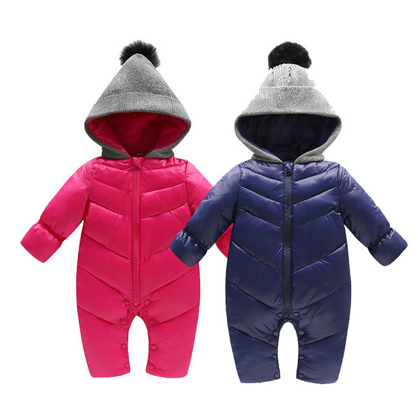 Βρεφική ολόσωμη φόρμα  με κουκούλα σε ροζ και μπλε χρώμα