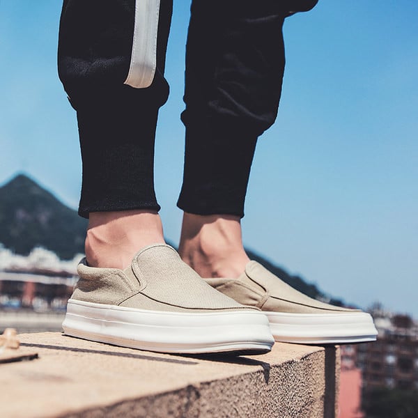 Alkalmi férfi mokaszin öt színben