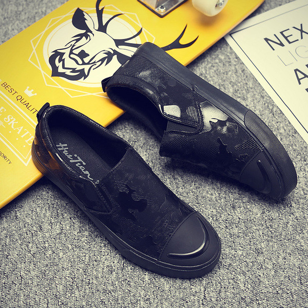 Ανδρικά μοκασίνια σε δύο χρώματα