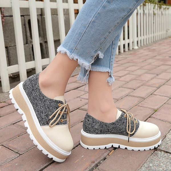 Pantofi dama casual cu sireturi si platforma in doua culori