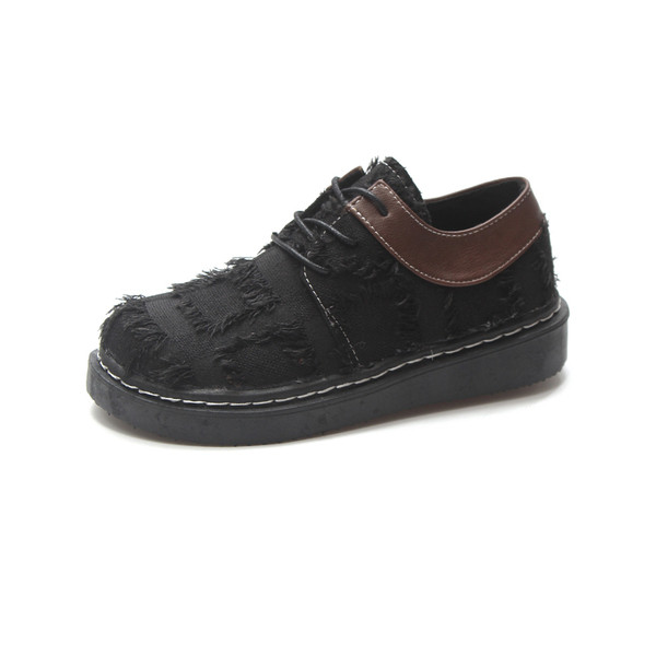 Modern női cipő lapos talppal, három színben - lekerekített modell