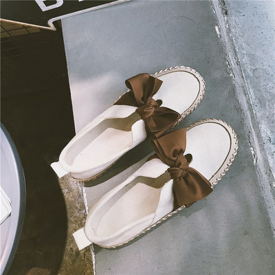 Γυναικεία μοκασίνια με κορδέλα σε δύο χρώματα