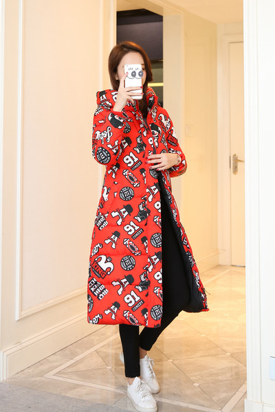 Μακρύ χειμωνιάτικο μπουφάν σε πολλά μοντέλα