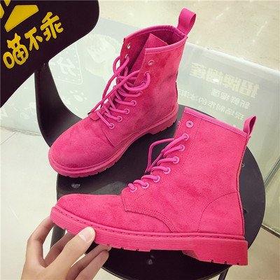 Μοντέρνες γυναικείες μπότες με  κορδόνια σε δύο χρώματα 