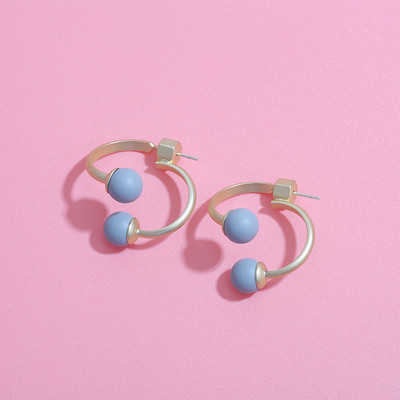 Καθημερινά γυναικεία σκουλαρίκια με πέρλες σε διάφορα χρώματα