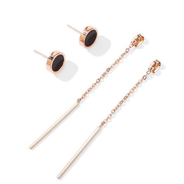 Egyszerű női fülbevaló arany színben