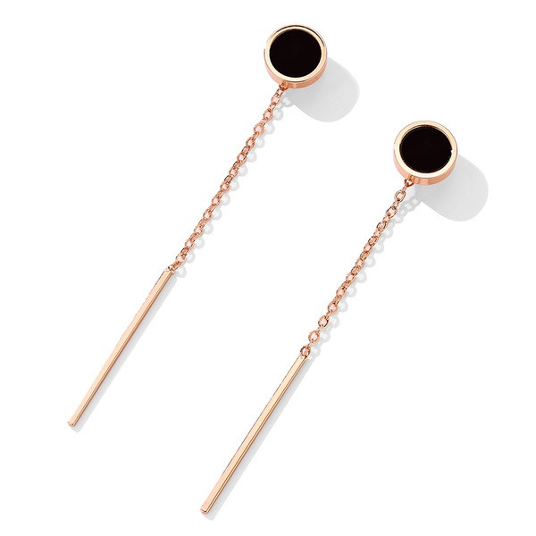 Egyszerű női fülbevaló arany színben