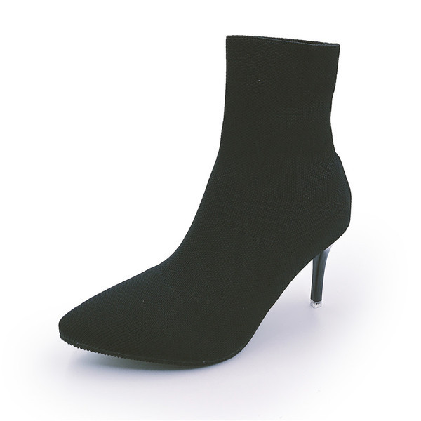 Γυναικείες  κομψές μπότες με τακούνι σε δύο χρώματα