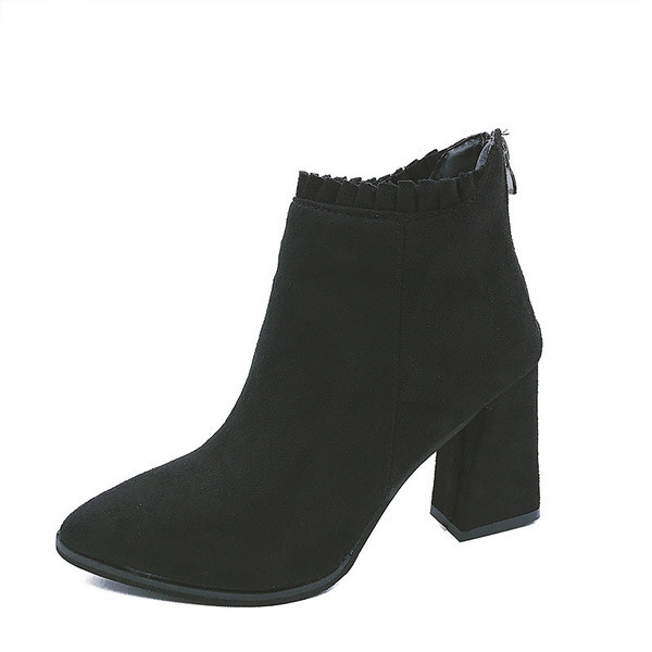 Γυναικείες  κομψές μπότες με παχύ τακούνι σε δύο χρώματα