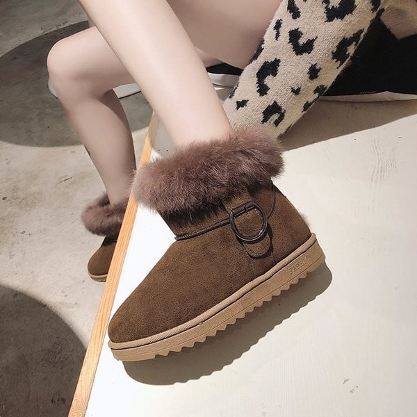 Γυναικείες μπότες με γούνα και απαλή επένδυση σε δύο χρώματα