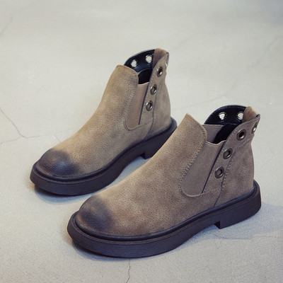 Γυναικείες μπότες με μαλακή επένδυση σε δύο χρώματα