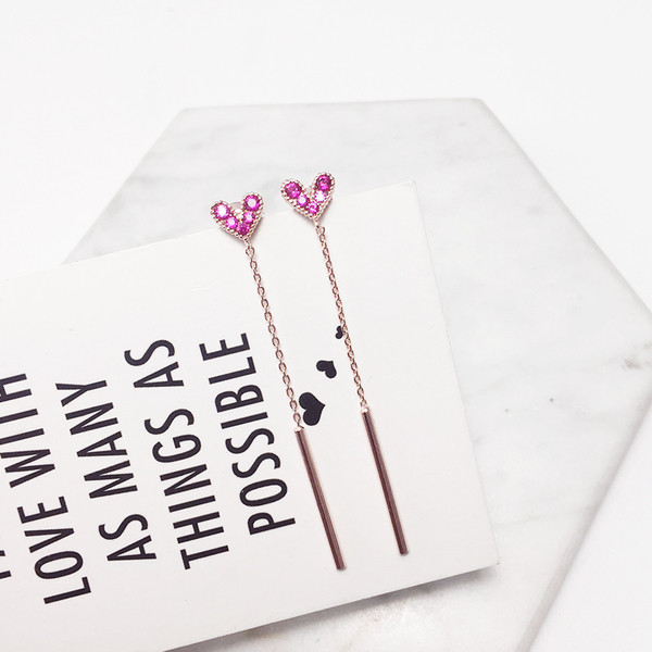 Modern női fülbevaló, rózsaszín szív alakú