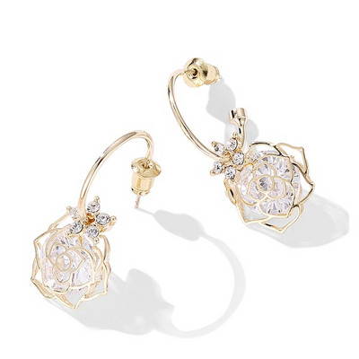 Elegáns kis női fülbevaló két színben