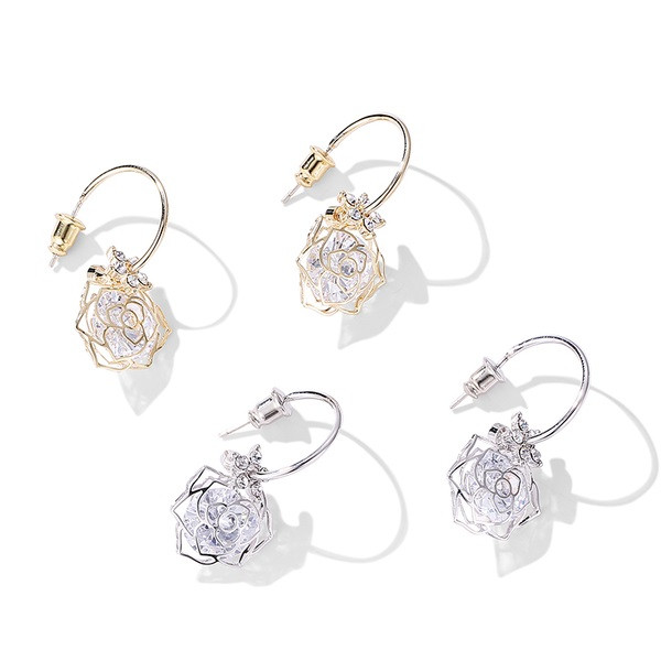 Elegáns kis női fülbevaló két színben