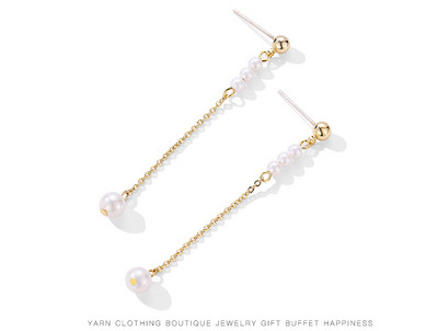 Μοντέρνα γυναικεία σκουλαρίκια - πέρλες