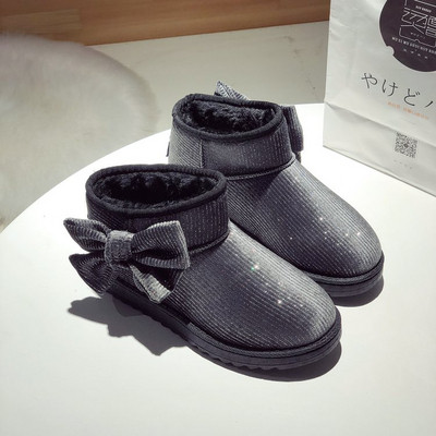 Μοντέρνες γυναικείες μπότες με κορδέλα σε τρία χρώματα