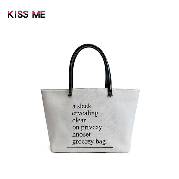 Stílusos női táska két színben felirattal