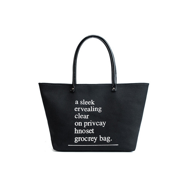 Stílusos női táska két színben felirattal