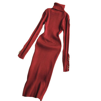 Μοντέρνο γυναικείο φόρεμα και μεταλλικά στοιχεία σε διάφορα χρώματα