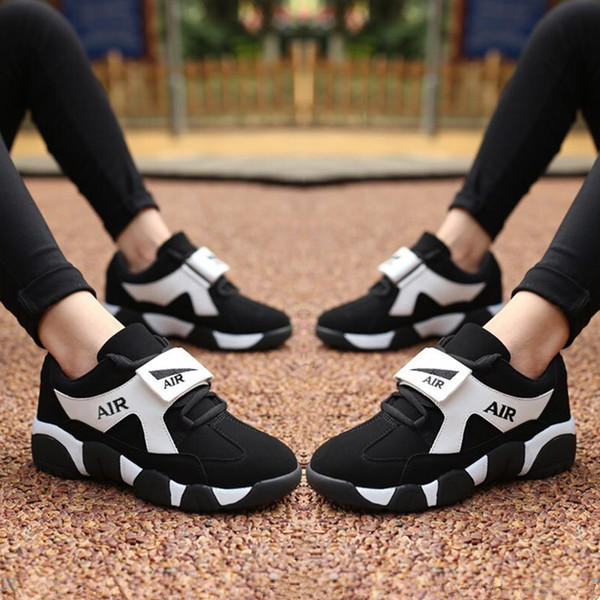 Női sport és alkalmi tornacipő két színben felirattal