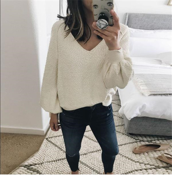 Κομψό γυναικείο πουλόβερ  με ντεκολτέ σε σχήμα V σε διάφορα χρώματα