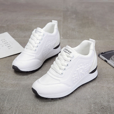 Μοντέρνα γυναικεία παπούτσια με παχιά σόλα σε δύο χρώματα