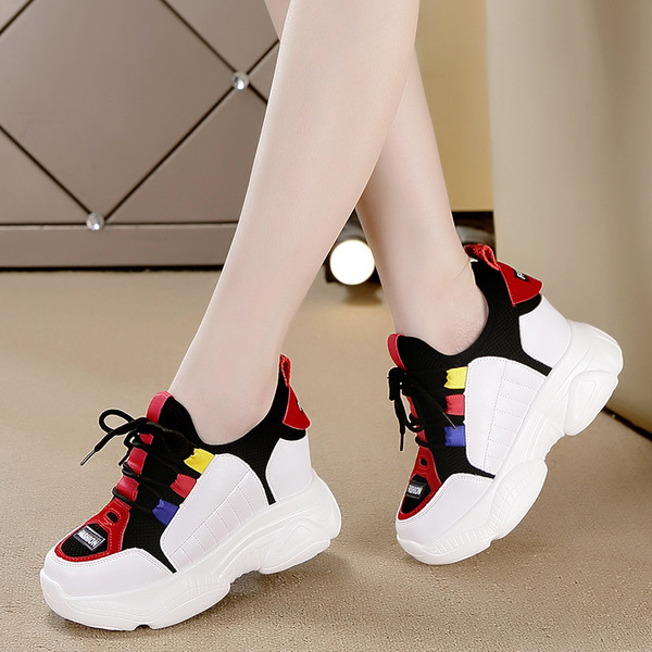 Női alkalmi tornacipő két színben