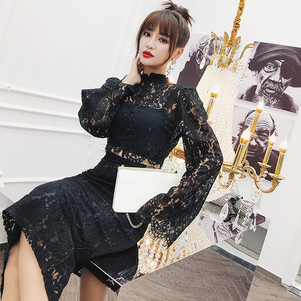 Stílusos női szett fekete csipkével