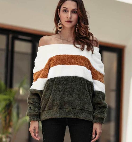 Μοντέρνο χειμερινό πουλόβερ σε διάφορα χρώματα