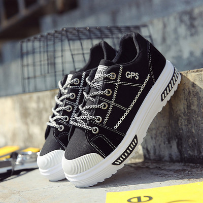 Kényelmes női tornacipő három színben