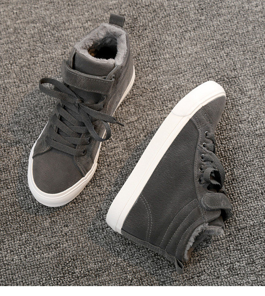 Öko velúrból készült magas női tornacipő két színben