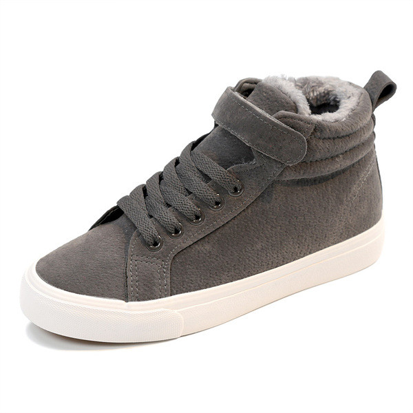 Öko velúrból készült magas női tornacipő két színben